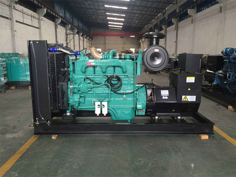 瓜州柴油发电机组过载运行时降低转速有哪些注意事项？